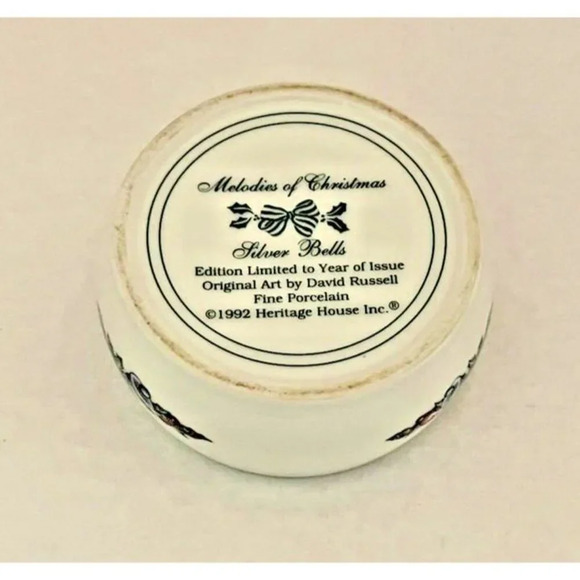 Melodies of Christmas‎ Heritage House 1992 Silver Bells Dickens Round Music Box - Picture 5 of 5